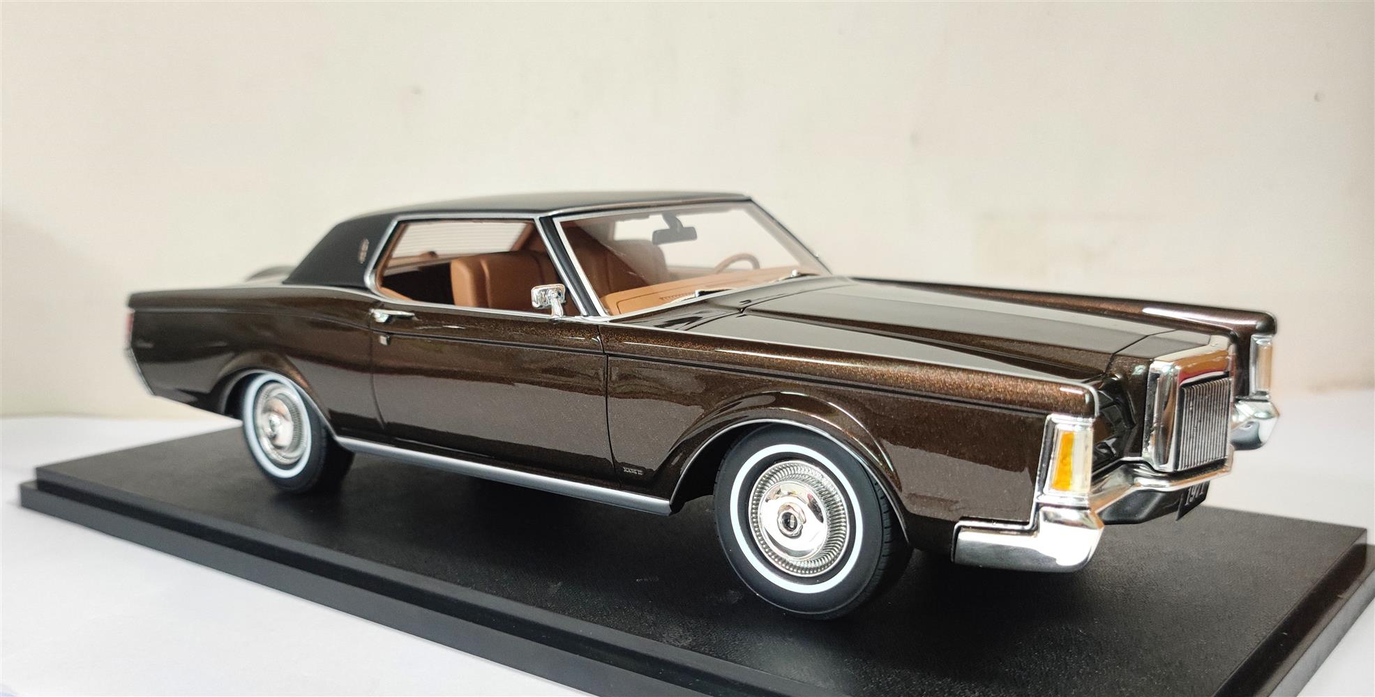 Cult Models カルトモデル 1/18 ミニカー レジン プロポーションモデル 1971年モデル リンカーン LINCOLN - CONTINENTAL MKIII 1971 ブラウンメタリック・ブラック｜ディー・ティー・ダブリュー