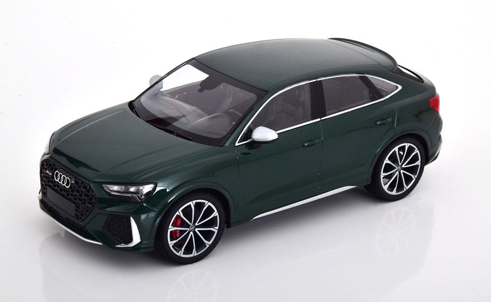 再値下ミニチャンプス 1/18アウディ RS Q3 スポーツバック グレー 再値下ミニチャンプス 1/18アウディ RS Q3 スポーツバック