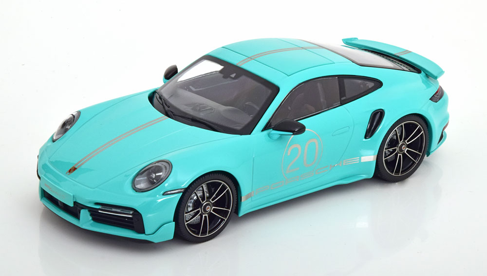 ポルシェ 911 ターボS スポーツデザイン2021 ミニチャンプス製1/43 楽天市場】ミニチャンプス 1/18 ポルシェ 911 (992) ターボ S