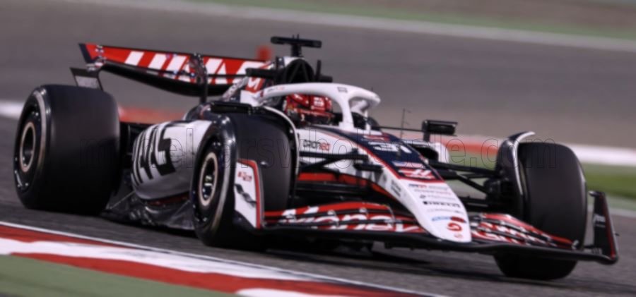 Minichamps ミニチャンプス 1/18 ミニカー レジン プロポーションモデル 2025年10月米国・オースティンGP ハース HAAS - F1 VF-25 TEAM MONEYGRAM HAAS No.31 USA AUSTIN GP 2025 ESTEBAN OCON エティバン・オコン