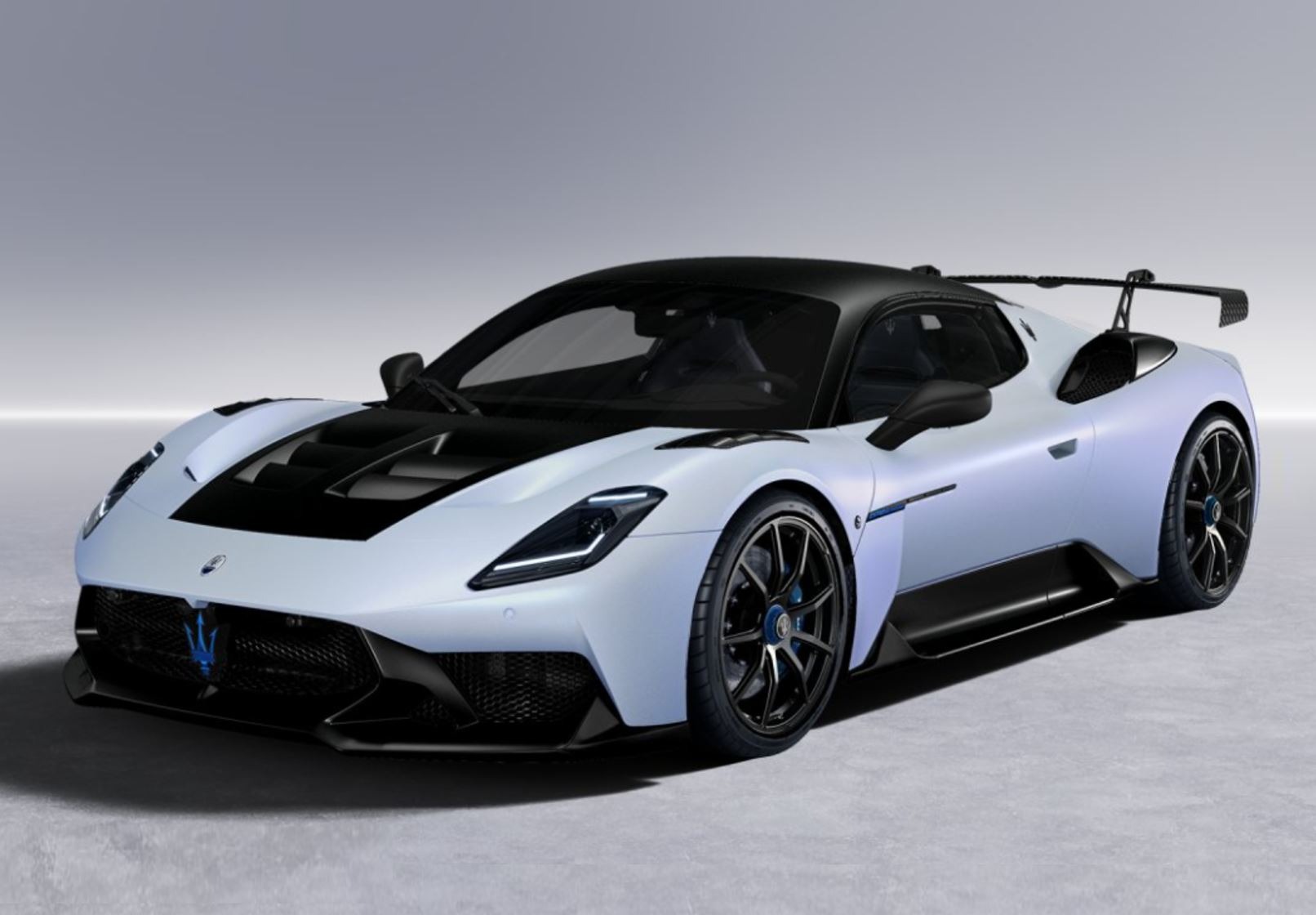 楽天市場】ミニカー 1/18 1982 マセラティ ビトゥルボ ガンメタ色