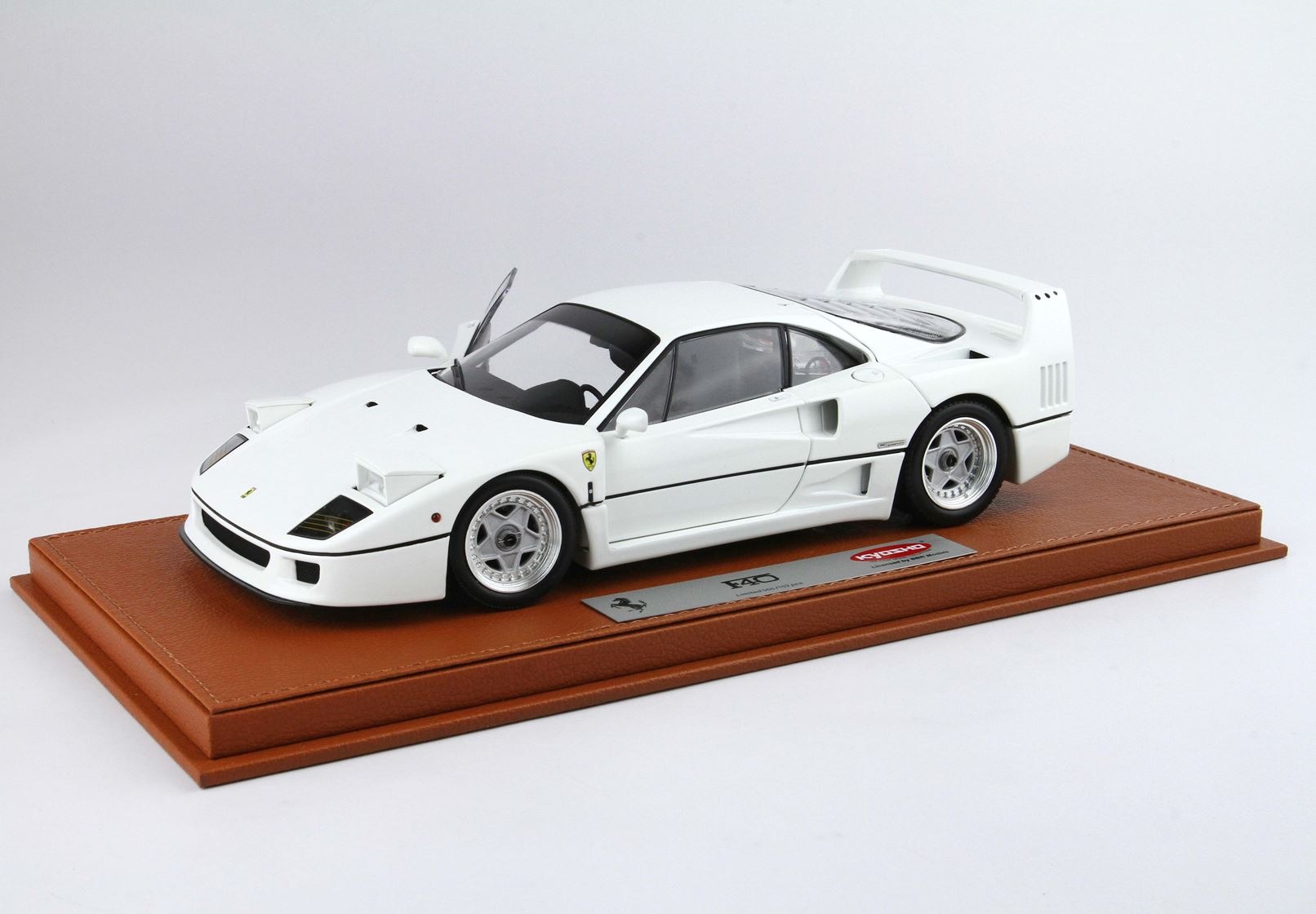 楽天市場】1/18 Ferrari 完成品 フェラーリ F50 2013 ホワイト