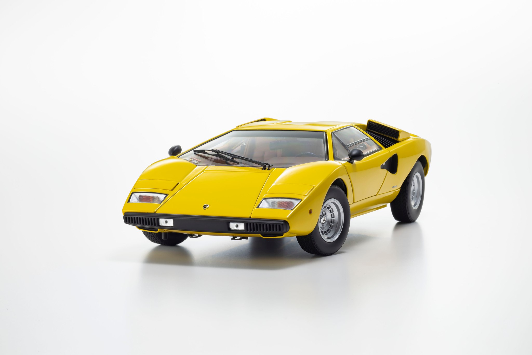 楽天市場】1/18 京商 KYOSHO Lamborghini Countach LP5000