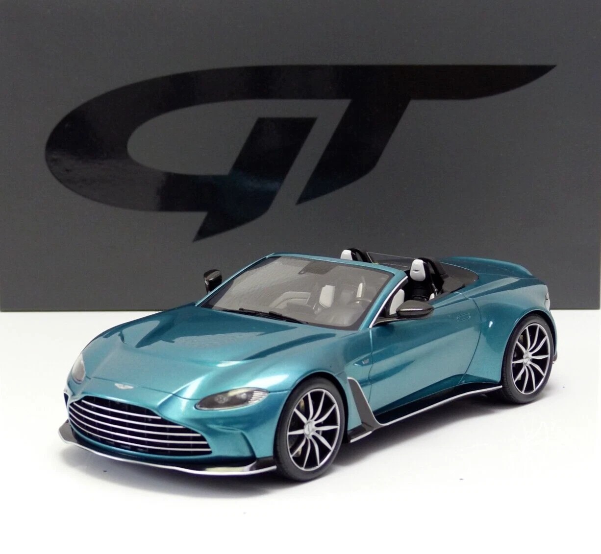 新品 MH モデル 1/18 アストンマーチン DB12 Coupe ミニカー ミニカー 1/18 アストンマーチン DB12 MOTORHELIX ASTON MARTIN