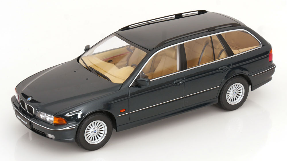 Triple9 1/18 ミニカー ダイキャストモデル 1998年モデル BMW - 5-SERIES (E39) TOURING SW STATION WAGON 1998 グリーンメタリック