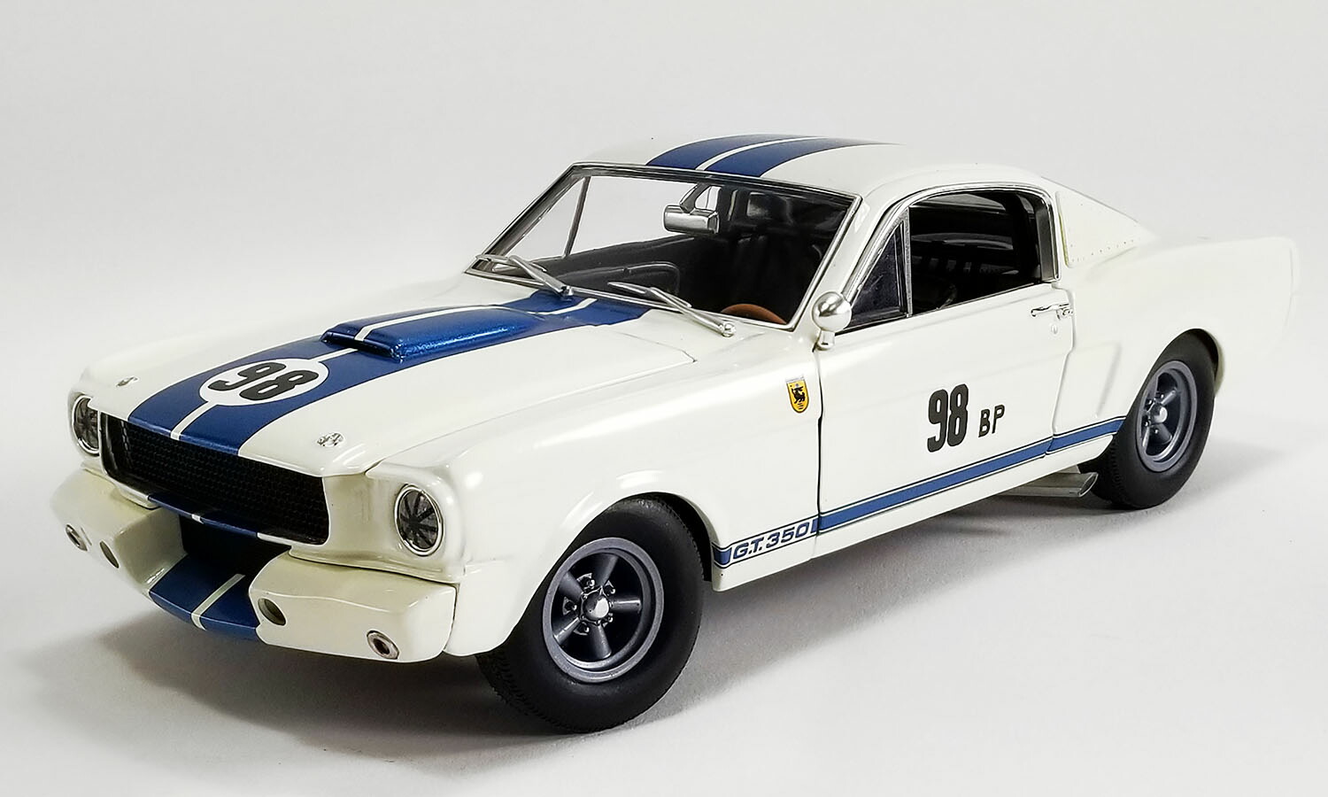 フォード　マスタング　シェルビー　GT500 KR ACME エレノア フォード マスタング シェルビー GT500 KR ACME エレノア