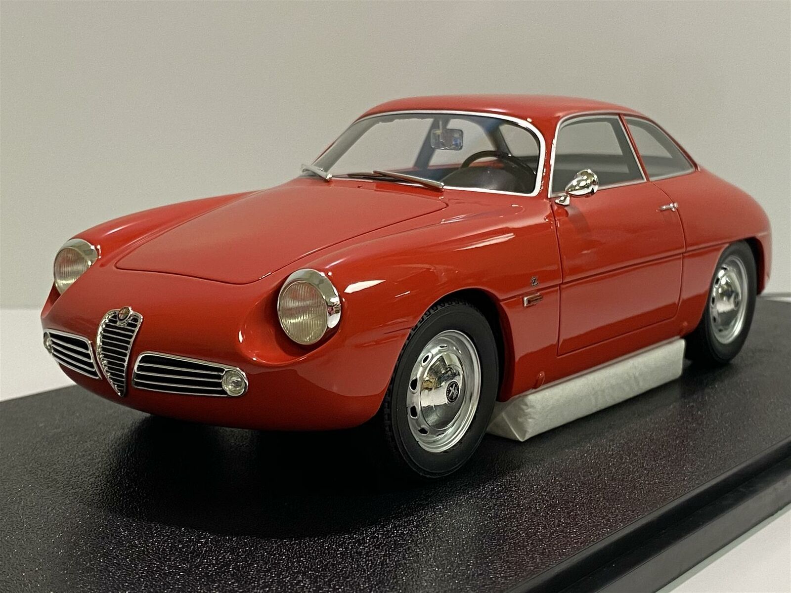 限定 クーポン10% Alfa Romeo Giulietta 100周年限定ミニカー