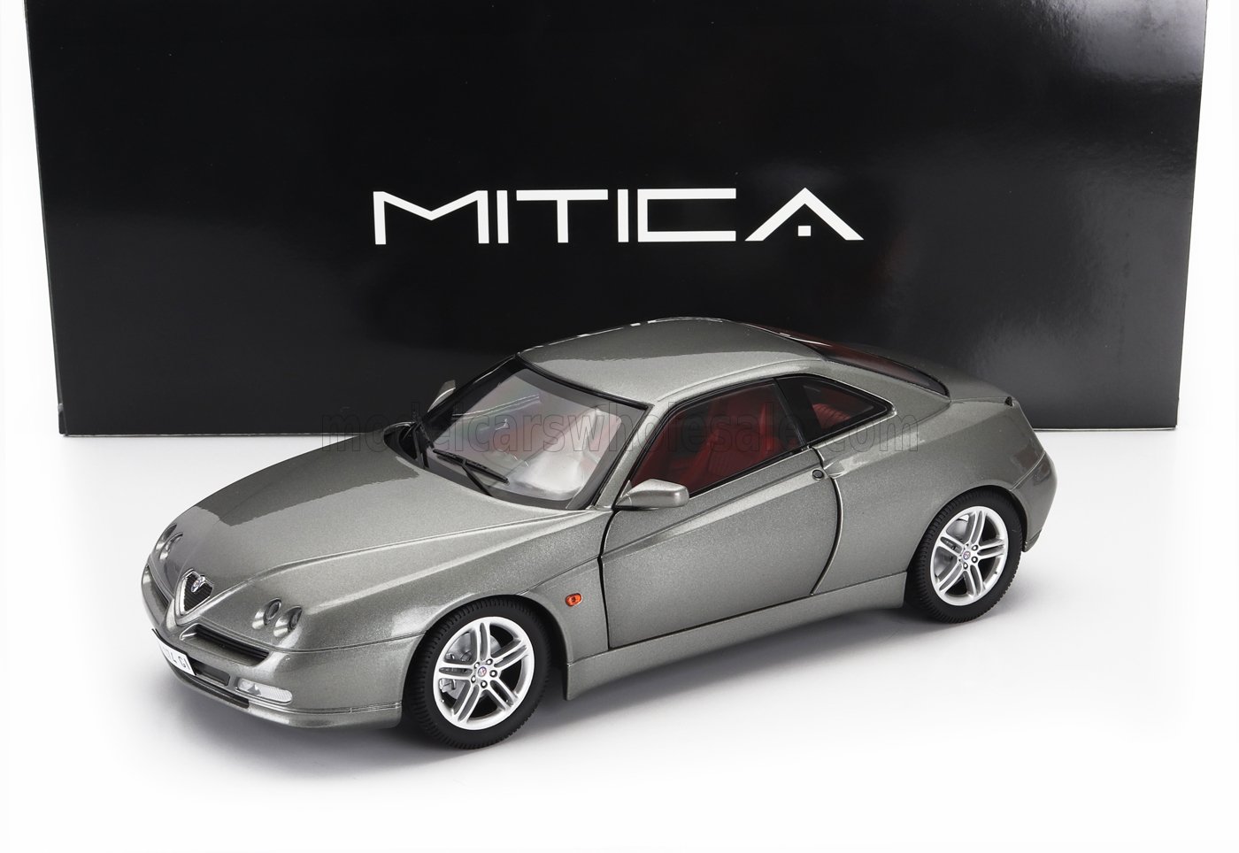 日本未発売モデル Mitica 1/18 ミニカー ダイキャストモデル 1998年モデル アルファロメオ ALFA ROMEO - GTV 2.0 V6 TB 1998 - GRIGIO TITANIO MET 613 グレーメタリック｜ディー・ティー・ダブリュー