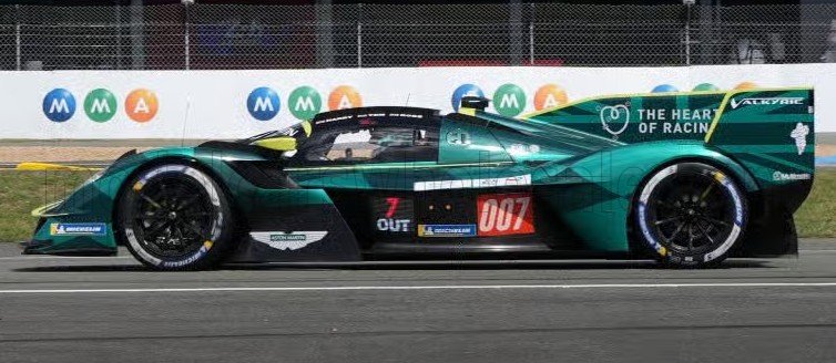 Spark 1/18 ミニカー レジン プロポーションモデル 2026年ルマン24時間 アストンマーチン ASTON MARTIN - VALKYRIE 6.5L V12 TEAM ASTON MARTIN THOR No.007 24h LE MANS 2026 TOM GAMBLE - ROSS GUNN - HARRY TINCKNELL｜ディー・ティー・ダブリュー