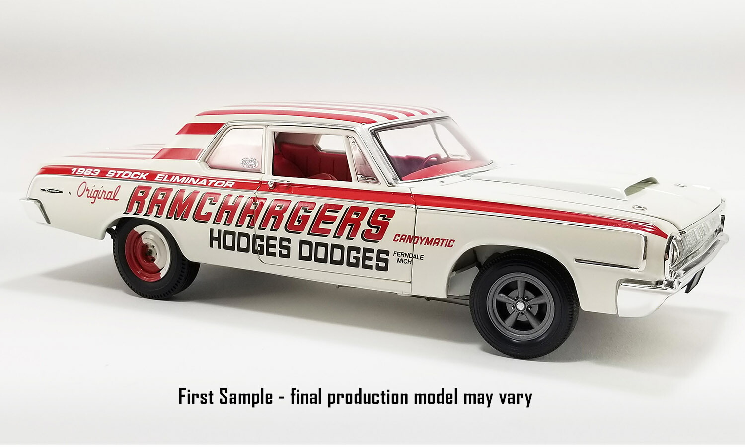 1970 Dodge super bee HEMI  ミニカー 1970 Dodge Super Bee HEMI - White 1:64 Scale | Collectable