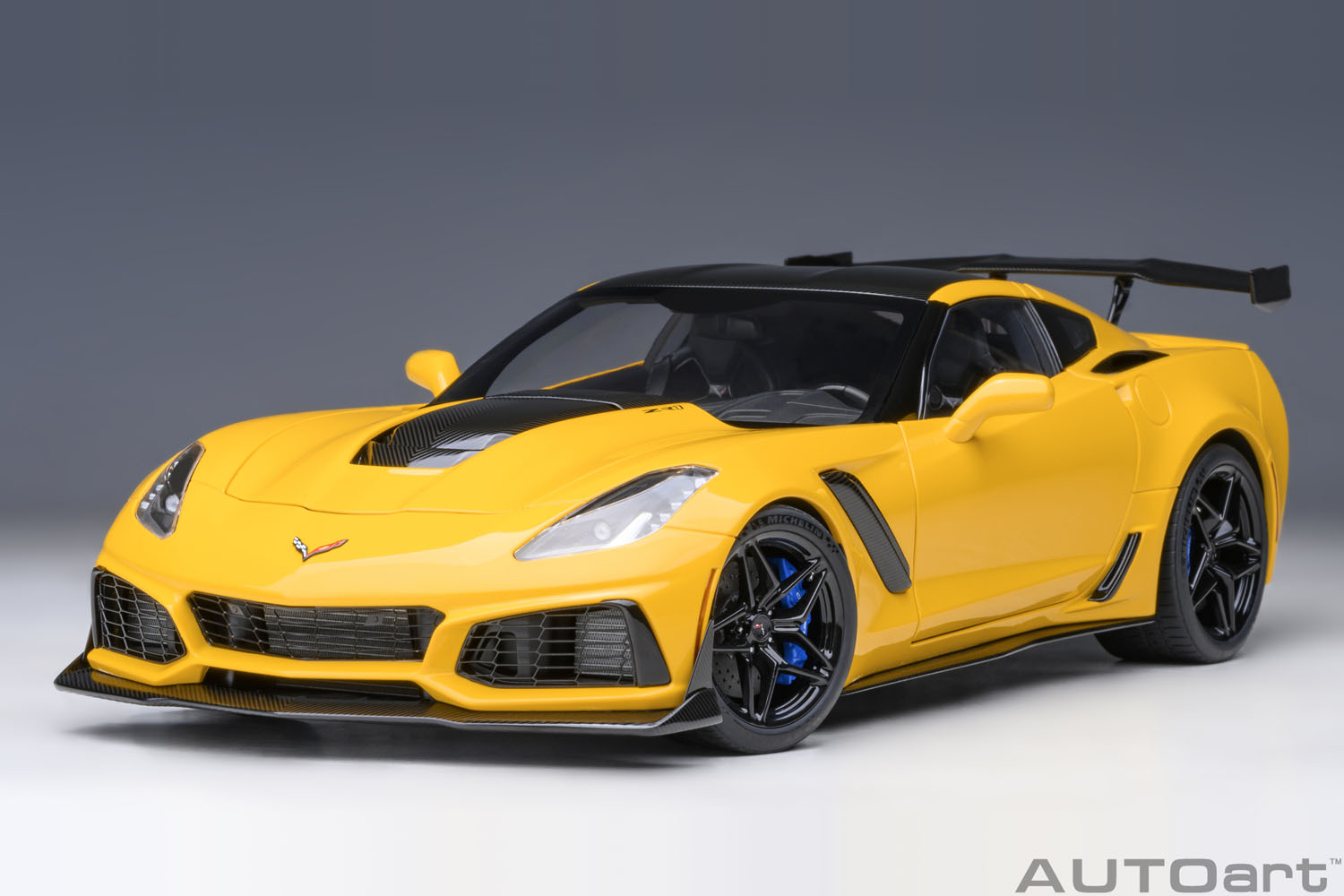 楽天市場】AUTOart(オートアート) CHEVROLET CORVETTE(C7) ZR1(1