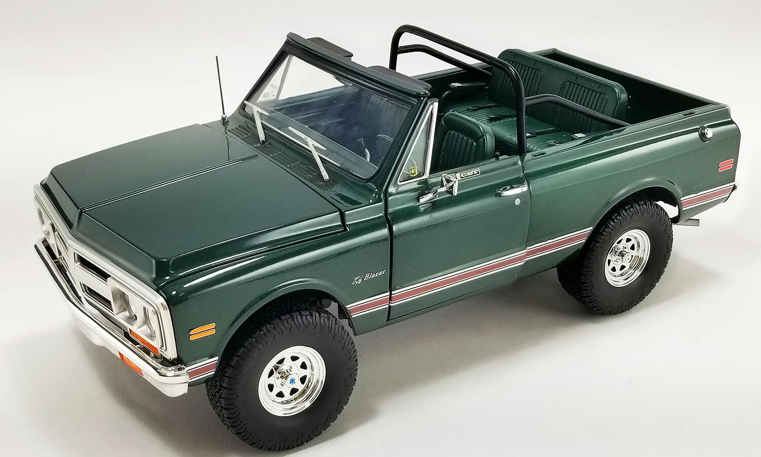 楽天市場】1/18 ACME 1972 Chevrolet K5 Blazer シボレー