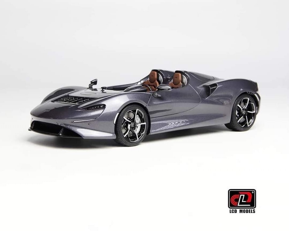 1/18 マクラーレンP1 ミニチャンプス 1/18 マクラーレン P1 2012 オレンジメタリック