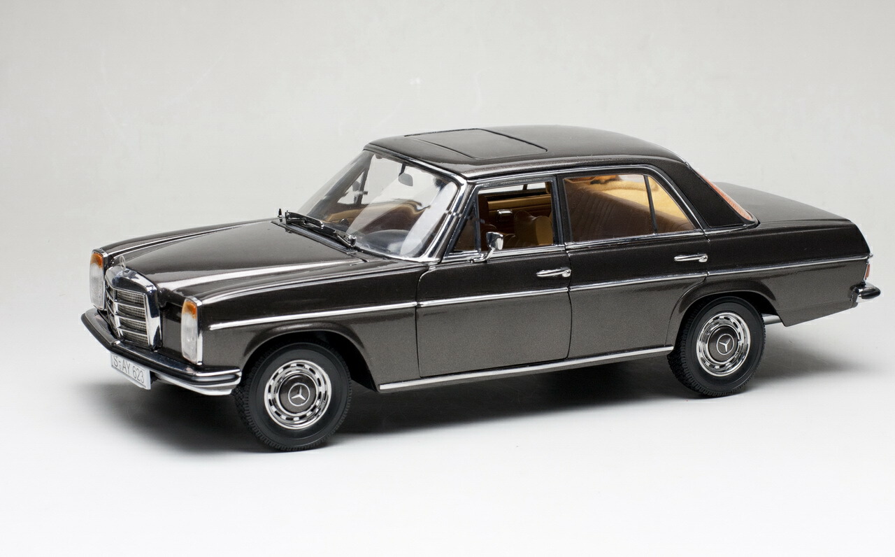 1966 メルセデスベンツ 600 ミニカー　1:18 メルセデス・ベンツ 600 プルマン 1966 ブラック (ミニカー