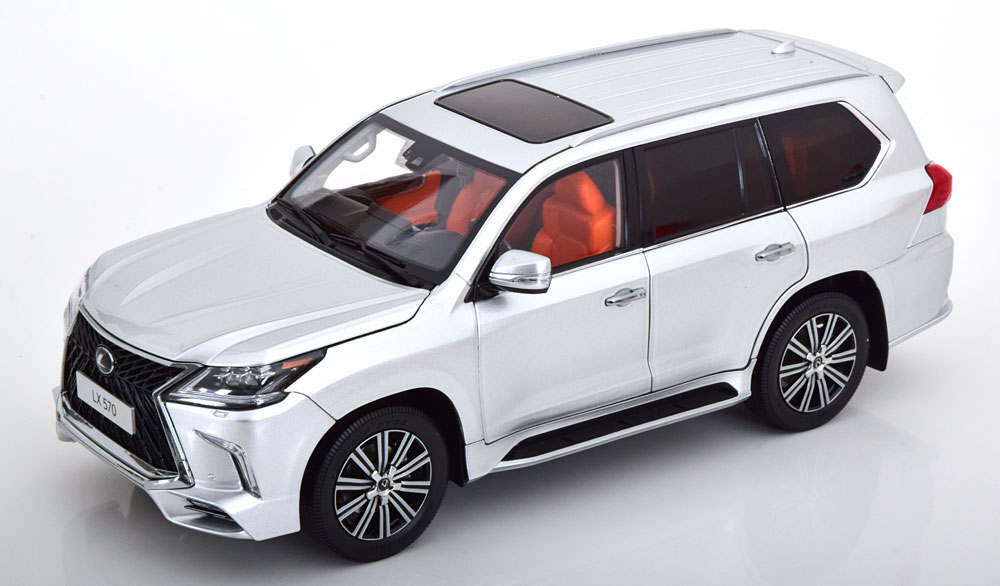 楽天市場】ミニカー 1/18 レクサス LX570 SUV LCD-MODEL 1/18