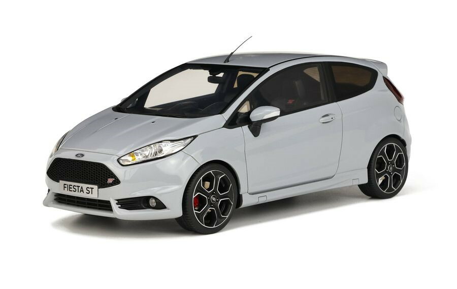 フォード フォーカス RS MK2 ル・マン 2010 1/18 オットー 楽天市場