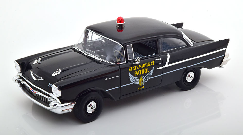 Highway 61 1 18 ミニカー ダイキャストモデル 1957年モデル シボレー CHEVROLET - 150 SEDAN OHIO  STATE PATROL POLICE 1957 直営ストア