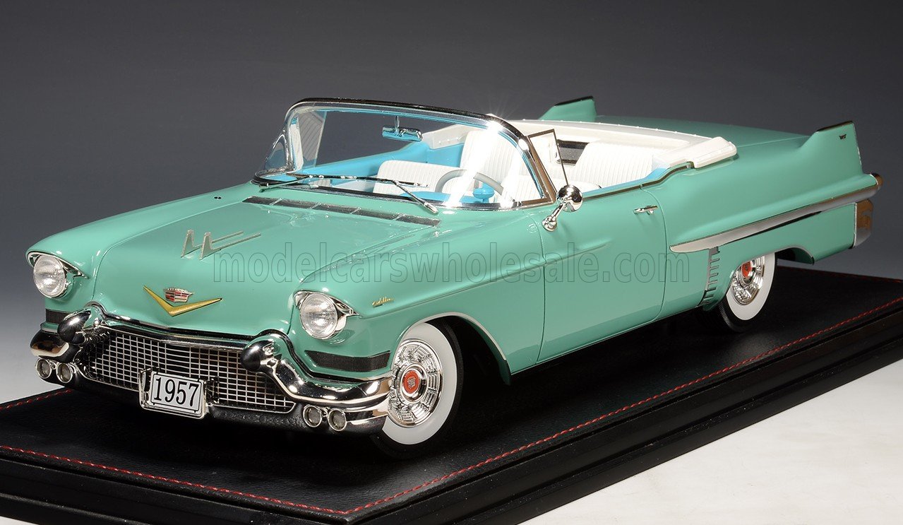 Stamp Models 1/18 ミニカー レジン プロポーションモデル 1957年モデル キャディラック CADILLAC - SERIES 62 CABRIOLET OPEN 1957 ライトグリーン