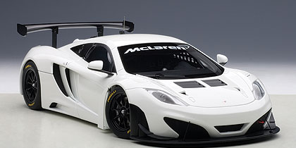 AUTOart 1:18 2012年モデル マクラーレン MP4-12C GT3 2012 McLaren