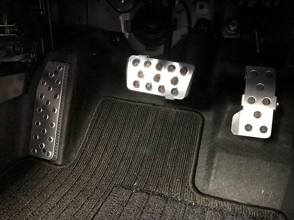 HONDA S660 AT　β（ベータ）用純正ペダル対応のアルミペダルカバー3点セットです。｜ペダル、エアロのダックスガーデン