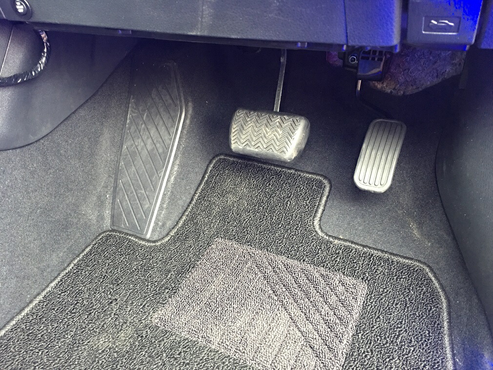トヨタ,C-HR,AT,CVT,専用設計,アルミペダル,セット,フットペダル,ペダル,CHR,CH-R,