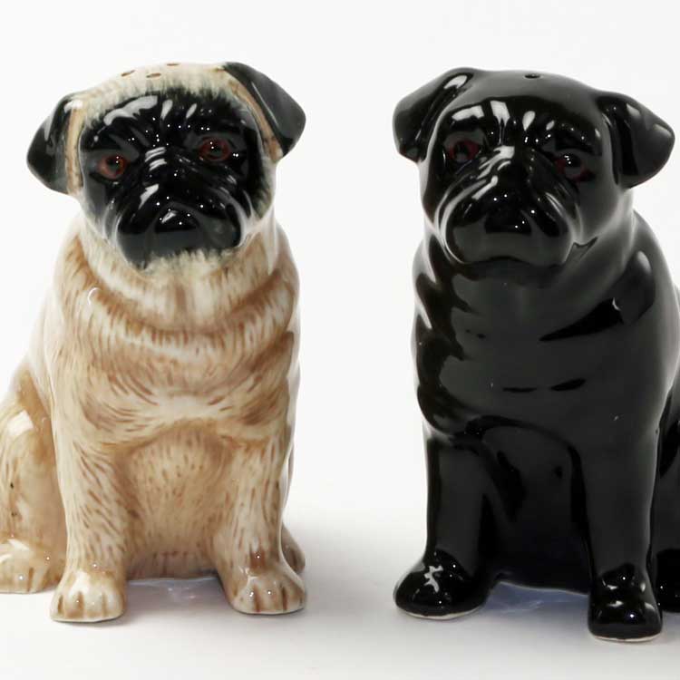 Pug S&P ソルト＆ペッパーセット 犬 愛犬 動物 置物 オブジェ インテリア ペット 北欧 モダン 陶器 犬好き パグ | 海外雑貨のドゥナパール