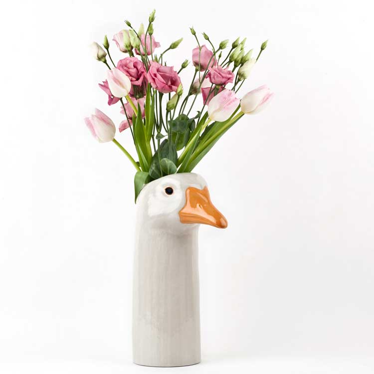 楽天市場】CowFlowerVase 牛の花瓶 クエイル 雑貨 グッズ 花瓶 インテリア 一輪挿し ドライフラワー ブーケ うし ウシ 丑 家畜  お洒落 おしゃれ おもしろ アニマル 海外 輸入 北欧 陶器 置物 プレゼント ギフト 誕生日 記念日 QuailCeramics :  海外雑貨のドゥナパール