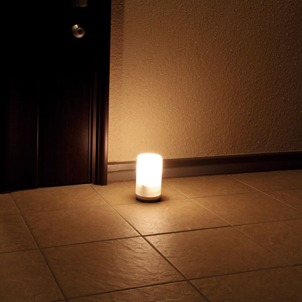 6個セット センサーライト 屋内 乾電池式屋内センサーライト Bsl 10l屋内センサーライト アイリス Led 室内 おしゃれ かわいい 乾電池 クローゼット 玄関 防犯 廊下 階段 照明 電気 防犯センサーライト Ledセンサーライト 電池式 ライト Ledライト アイリスオーヤマ