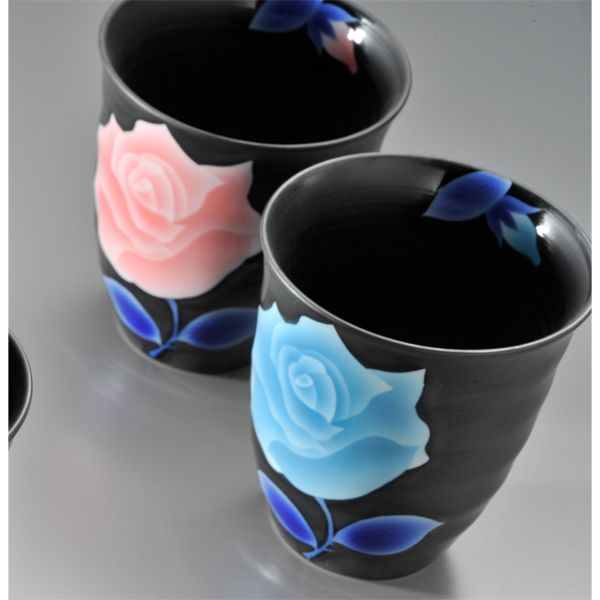 【名入れ専門】【名入れギフト 陶器】有田焼　薔薇フリーカップ　木箱込み　２点セット 16,560円