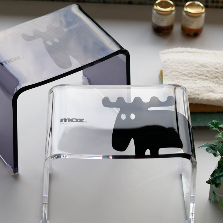バスチェアー Moz モズ アクリルバスチェア 北欧おしゃれ フロイス バスチェア ギフト Mozのバスグッズ登場 座面にどーんとあるmozの イラストがとってもキュート 北欧雑貨好きに 風呂椅子 エルク 可愛い 風呂椅子 エルク バス用品 北欧 ギフト 送料無料