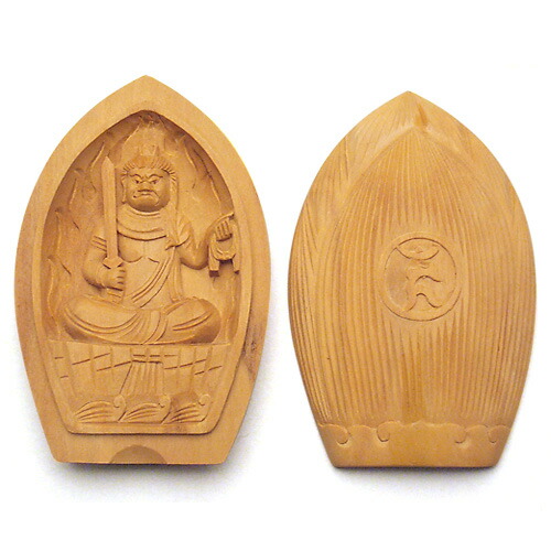 楽天市場】厄除け香合仏 大日如来(未・申年生まれ) 白檀製 高さ6cm×巾