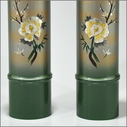 楽天市場 仏壇用花瓶 お盆用花瓶 銅製 細竹型 牡丹四君子彫金入り 7 5号 一対 高さ22 5cm 胴径7cm お盆用品 送料無料 花瓶 仏具 仏間用花瓶 お盆 初盆 新盆 花立 花器 花入れ 花生け 華瓶 お盆飾り用品 お彼岸 お供え 高岡銅器 仏壇 盆提灯 数珠の仏壇屋滝田商店