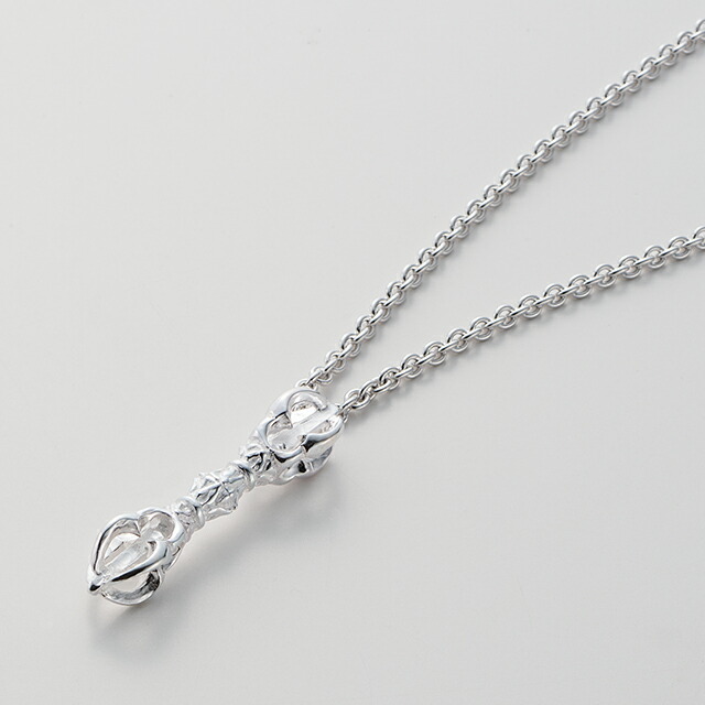 【密教法具 お寺さま用仏具】銀製 五鈷杵シャンデリヤ (しろがね色925) かざり付ける箱入り口・入口 とっ始め長さ32mm×巾6粍\u003cBR\u003e\u003cBR\u003e【貨物輸送無料】【御盆装置 仏具 お覚悟 前具 お寺さま仏具 日本製 国産品】