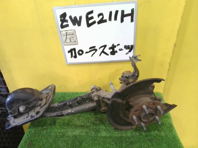 【中古】中古部品 カローラスポーツ ZWE211H 左ﾘｱﾅｯｸﾙﾊﾌﾞ 【3331010600-250612001444440】