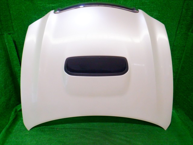 【中古】中古部品 エクシーガ YA5 ﾎﾞﾝﾈｯﾄﾌｰﾄﾞ 【3340140100-000025156310500】｜e-cleマート
