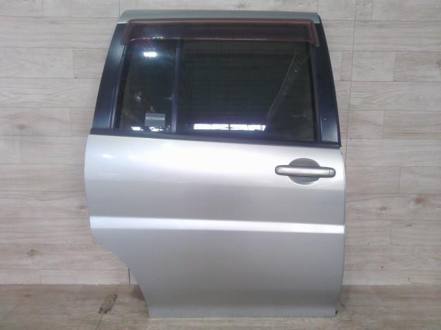 【中古】中古部品 プレーリーリバティ RM12 右ﾘｱﾄﾞｱ 【3310390100-250620001113300】 21,791円