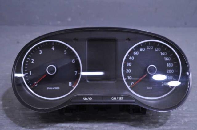 【中古】中古部品 VW ポロ 6RCBZ ｽﾋﾟｰﾄﾞﾒｰﾀｰ 【3310580000-250625000361400】