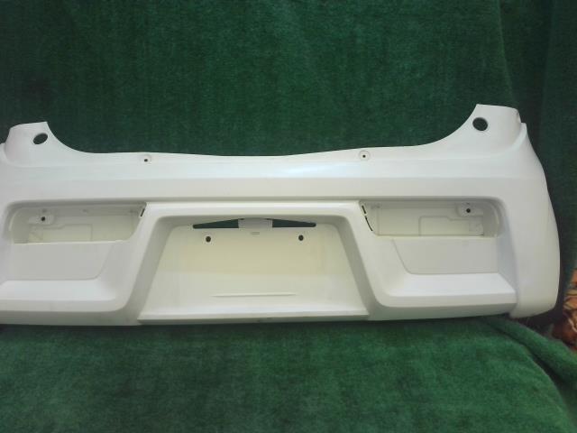 【中古】中古部品 アルト HA36V ﾘｱﾊﾞﾝﾊﾟｰ 【3260240000-250625000315100】