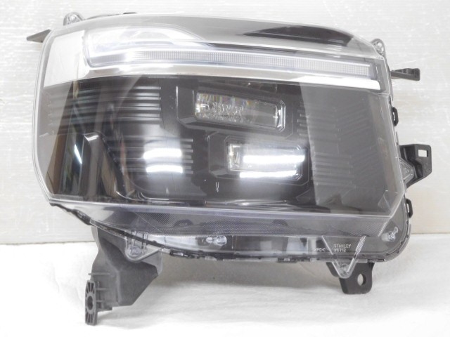【中古】中古部品 Ｎ－ＢＯＸ JF5 右ﾍｯﾄﾞﾗﾝﾌﾟ 【3380050000-000037205810800】