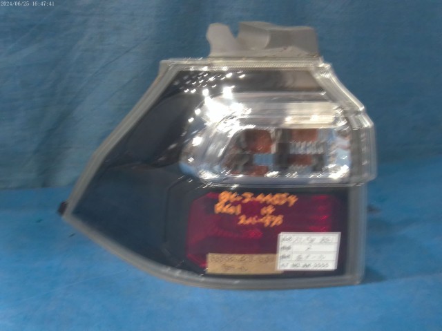【中古】中古部品 ステップワゴン RG1 左ﾃｰﾙﾗﾝﾌﾟ 【3310160100-000004455415600】