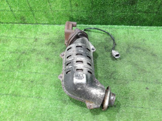 【中古】中古部品 AZ−オフロード JM23W 触媒 【3330420100-250621000122400】|e-cleマート