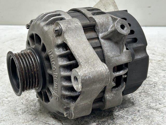 【中古】中古部品 オペル ヴィータ XG140 ｵﾙﾀﾈｰﾀｰ 【3310070100-000562742360200】