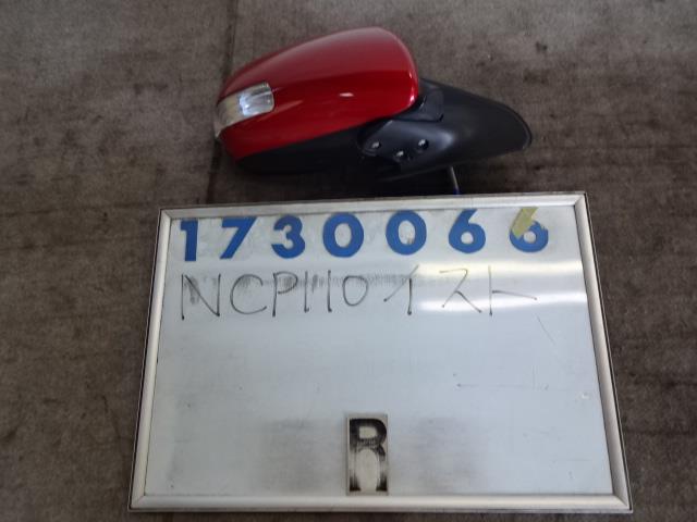 【中古】中古部品 イスト NCP110 右ｻｲﾄﾞﾐﾗｰ 【3330980100-001340492113500】