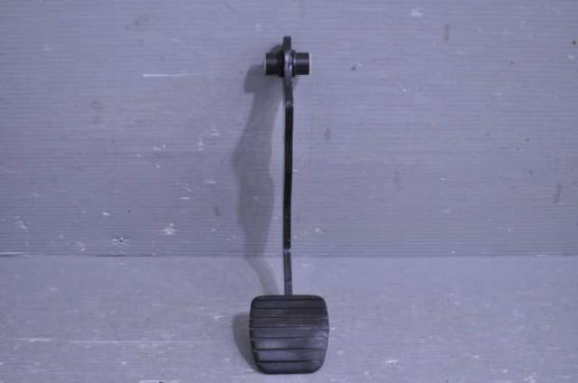【中古】中古部品 ルノー トゥインゴ ND4FT ﾍﾟﾀﾞﾙ 【3310580000-250625000977500】