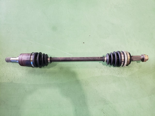 【中古】中古部品 バモスホビオ HJ2 右ﾌﾛﾝﾄﾄﾞﾗｲﾌﾞｼｬﾌﾄ 【3310590000-202506082142100】