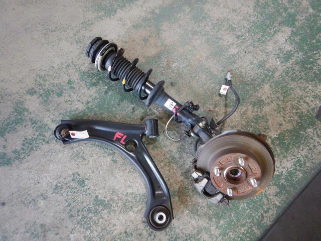 【中古】中古部品 ワゴンR MH55S 左フロントストラット 【3330810100-250630000150200】|e-cleマート