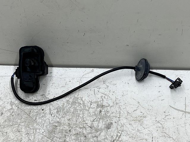 【中古】中古部品 VW シロッコ 13CAV ﾌｭｰｴﾙﾘｯﾄﾞ 【3310070100-0000Y0759113900】 9,323円