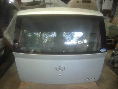 【中古】中古部品 ミラ L250S ﾊﾞｯｸﾄﾞｱ 【3340180100-250701000115800】