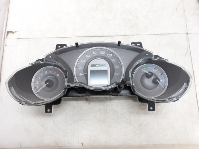 【中古】中古部品 フィット GP1 ｽﾋﾟｰﾄﾞﾒｰﾀｰ 【3310250100-000253022661400】