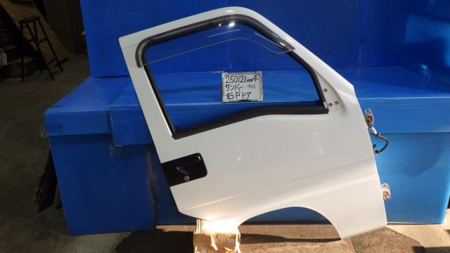 【中古】中古部品 サンバー TV1 右ﾌﾛﾝﾄﾄﾞｱ 【3330340100-250121000413100】